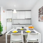 Apartment Jardins Da Rocha: Sunny With Pools And Parking *