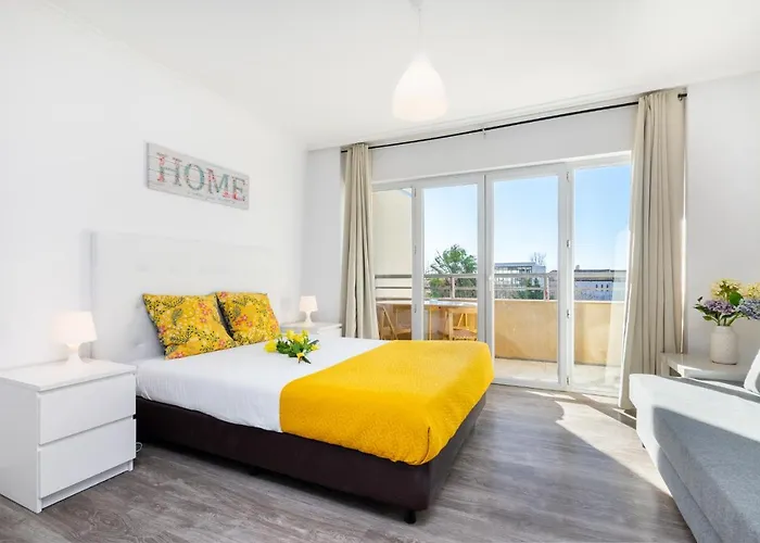 Апартаменты Da Rocha, 4g Jardins Da Rocha, Sunny Studio, Air Conditioning, Two Pools, Internet, Parking, By Ig