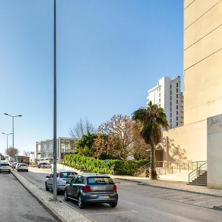 דירה Da Rocha, 4g Jardins Da Rocha, Sunny Studio, Air Conditioning, Two Pools, Internet, Parking, By Ig *